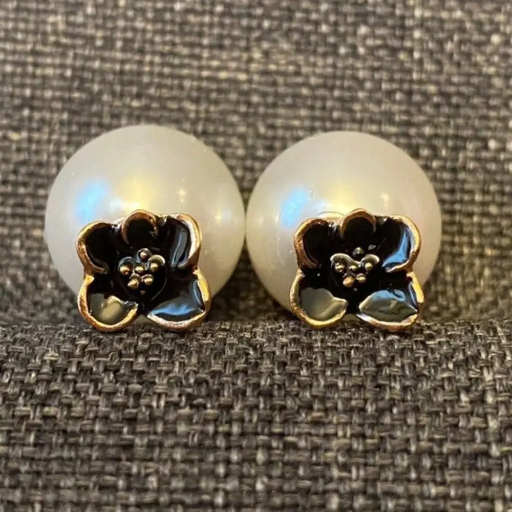 Double Sided Earrings Black Enamel and Pearl